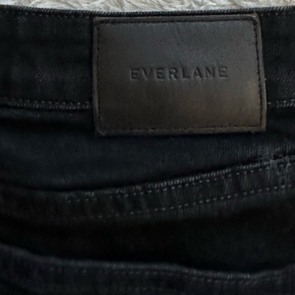 Everlane The Button-Fly Wide-Leg Jean - Picture 8 of 11